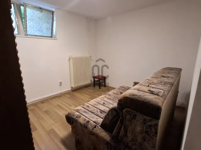 Kiadó lakás Budapest III. kerület, Csillaghegy 12 nm