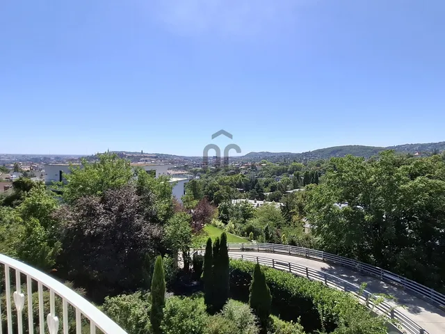 Kiadó lakás Budapest II. kerület, Rózsadomb 108 nm