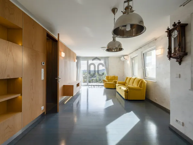 Kiadó lakás Budapest II. kerület, Rózsadomb 108 nm