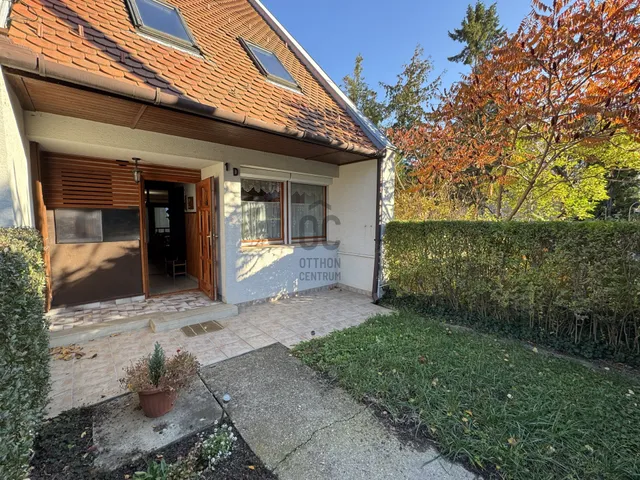 Eladó ház Pomáz, Vörösmarty-lakótelep 110 nm