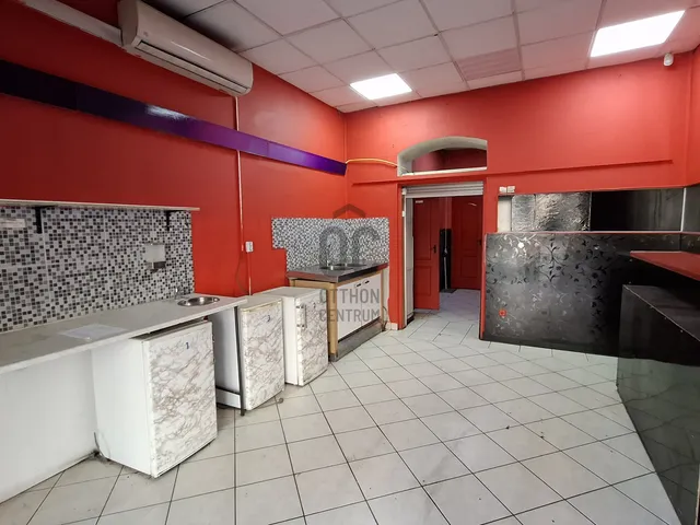 Kiadó kereskedelmi és ipari ingatlan Budapest III. kerület, Óbuda 36 nm