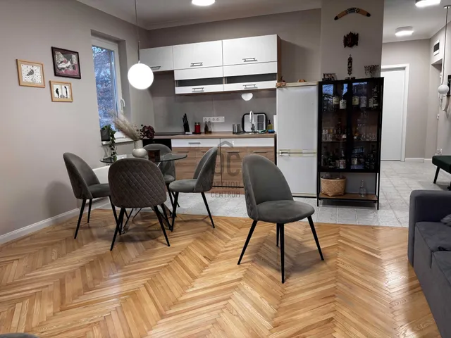 Kiadó lakás Budapest XIV. kerület, Herminamező 51 nm