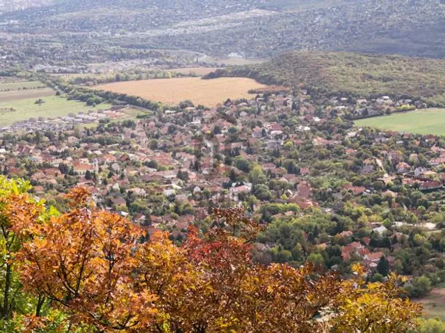 Eladó telek Pilisborosjenő 1187 nm