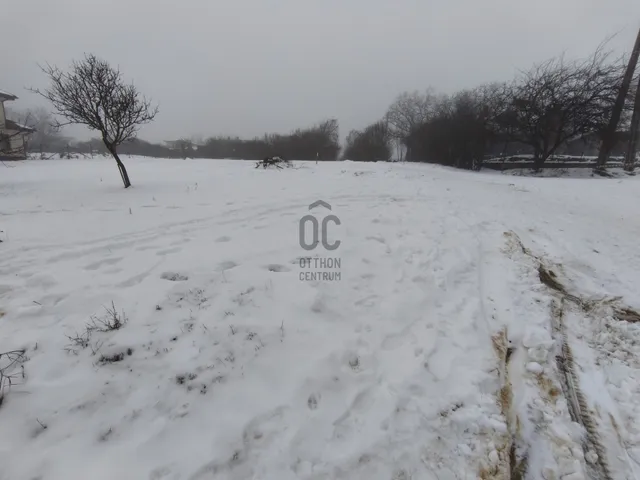 Eladó telek Pilisborosjenő 1187 nm