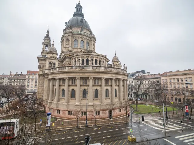 Eladó lakás Budapest VI. kerület, Nagykörúton belüli terület 101 nm