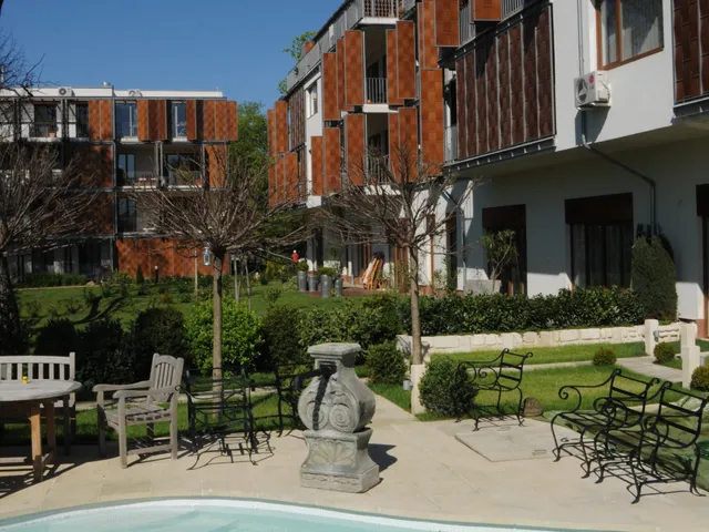 Kiadó kereskedelmi és ipari ingatlan Budapest III. kerület, Római-part, Nánási út 113 nm