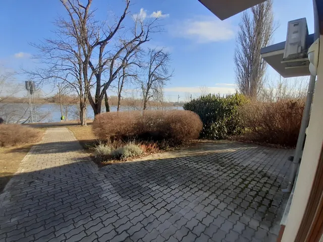 Kiadó lakás Budapest III. kerület, Római-part 113 nm