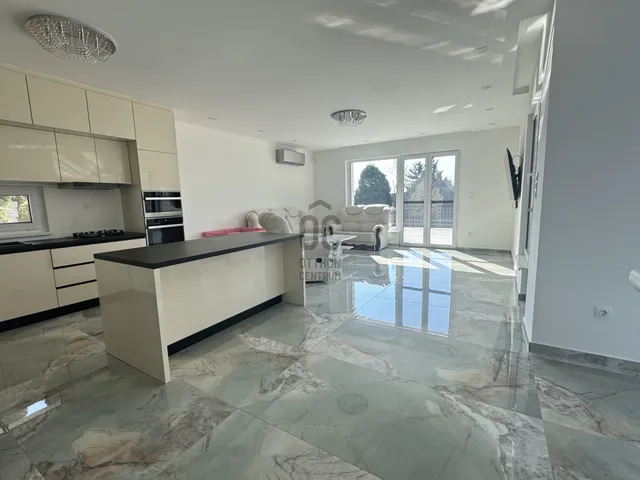 Eladó ház Szentendre, Pismány 171 nm