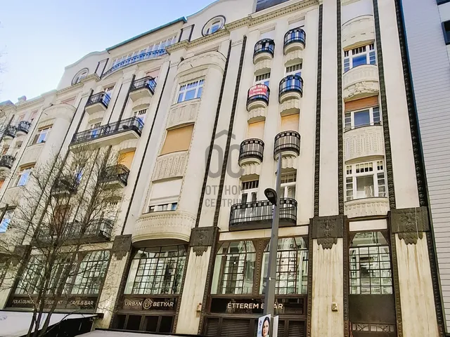 Eladó lakás Budapest V. kerület, Bank negyed 96 nm