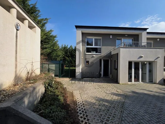 Kiadó ház Budapest III. kerület, Aranyhegy 107 nm