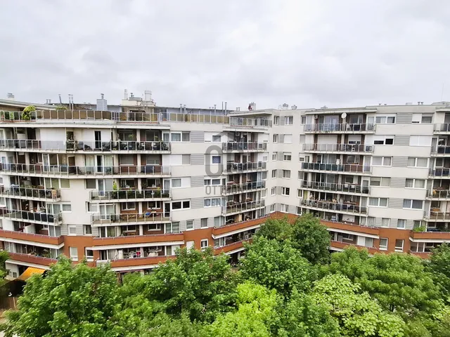 Eladó lakás Budapest XXI. kerület 70 nm