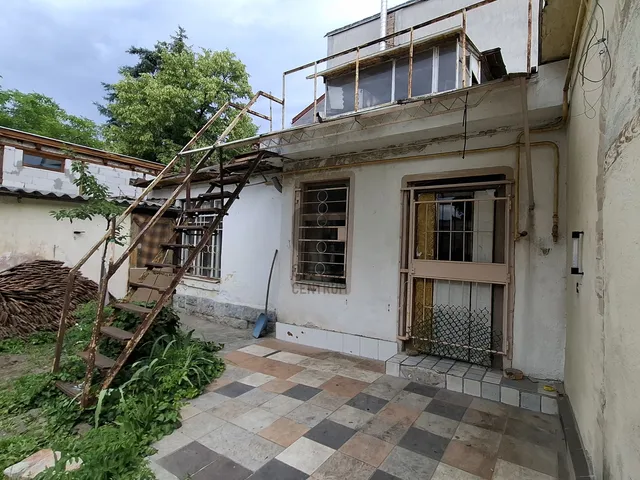 Eladó telek Budapest III. kerület, Csillaghegy 429 nm