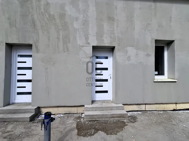 Eladó ház Budapest XV. kerület, Pestújhely 194 nm