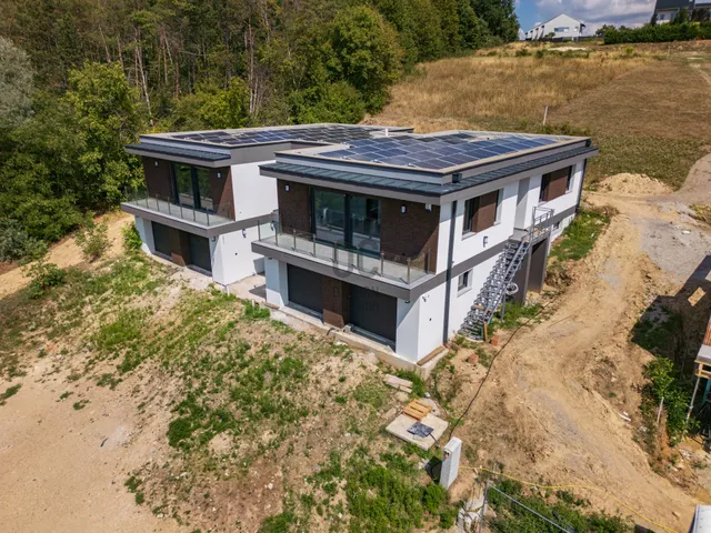 Eladó ház Pécel 440 nm
