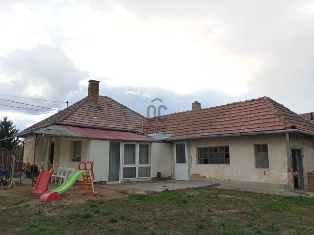Eladó ház Kóka 64 nm