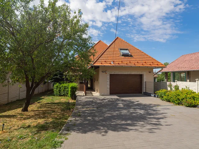 Eladó ház Budapest XVII. kerület 189 nm