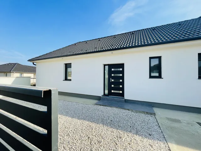 Eladó ház Kerepes 98 nm