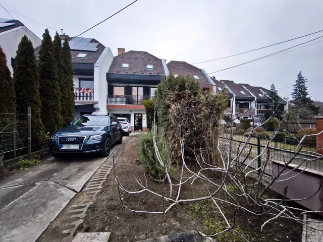 Eladó ház Kistarcsa, Vadrózsa utca 52 135 nm