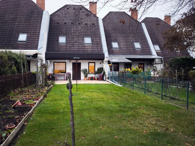 Eladó ház Kistarcsa, Vadrózsa utca 52 135 nm