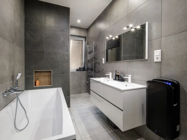 Eladó ház Budapest XVII. kerület, Rákoskert 155 nm