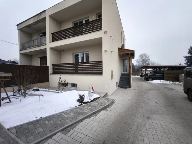 Eladó ház Pécel 148 nm