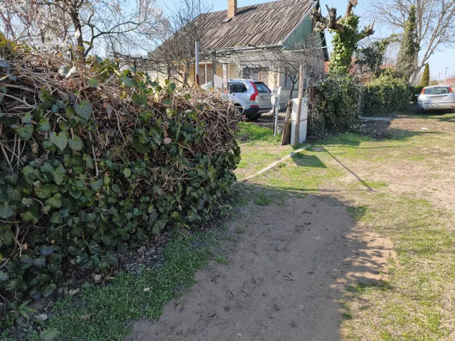 Eladó telek Pilis, Botond utca 12 607 nm