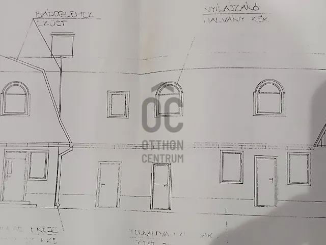 Eladó ház Kakucs 220 nm
