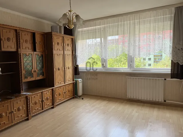 Eladó lakás Budapest X. kerület, Újhegy 49 nm