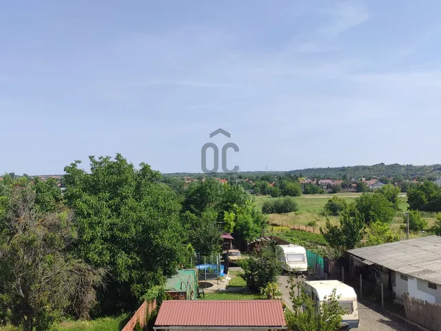 Eladó ház Pécel 161 nm
