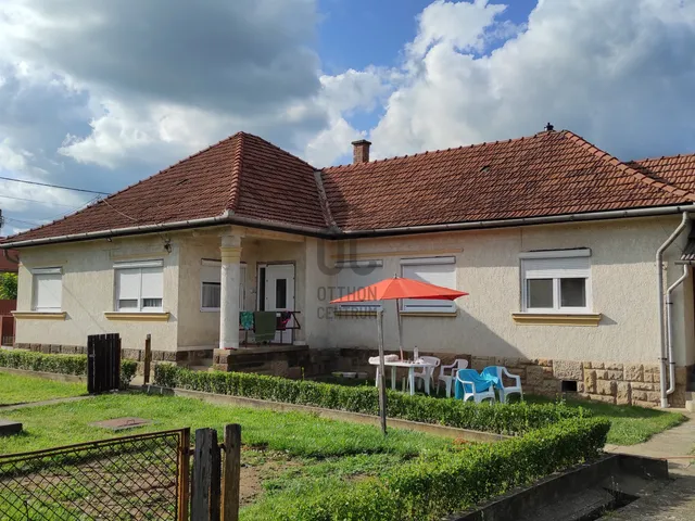 Eladó ház Mátraderecske 128 nm