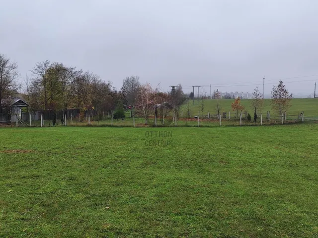 Eladó telek Eger 38664 nm