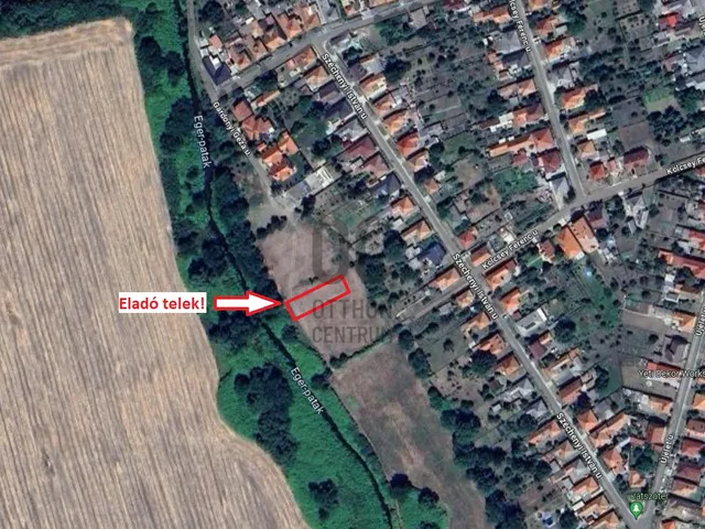 Eladó telek Andornaktálya 736 nm