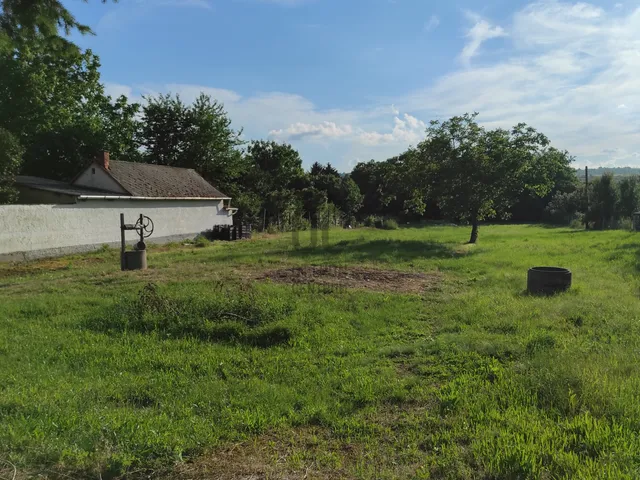 Eladó telek Andornaktálya 1679 nm