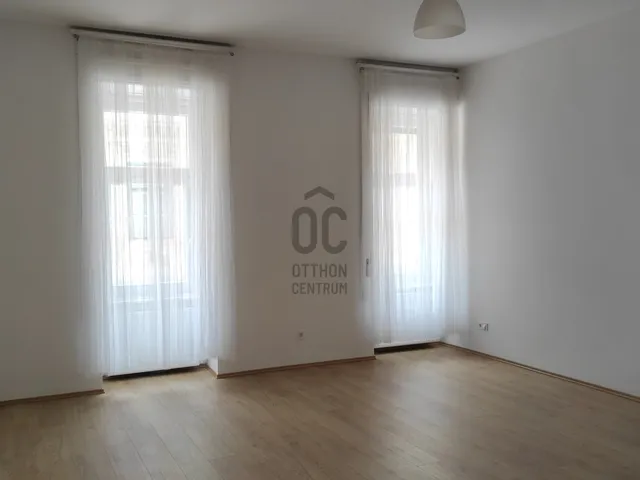 Eladó lakás Eger, Belváros 123 nm