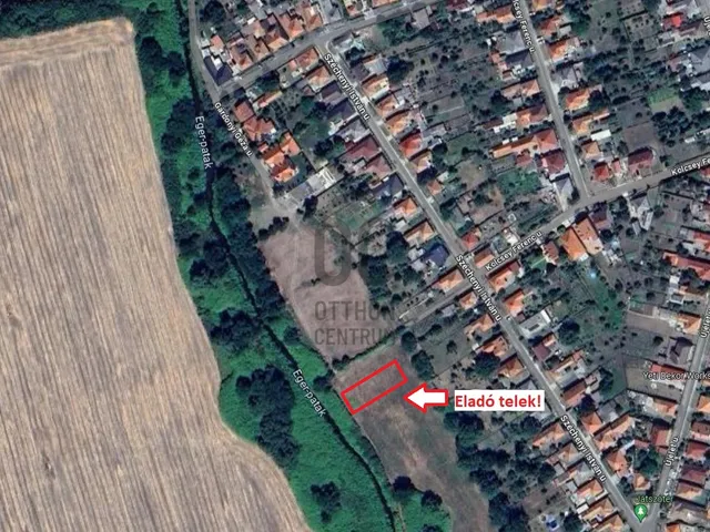 Eladó telek Andornaktálya 813 nm
