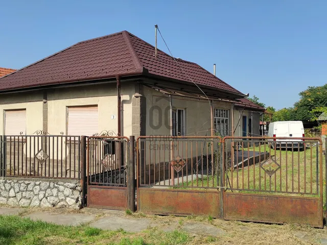 Eladó ház Mezőszemere 95 nm
