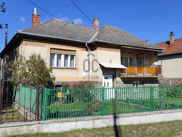 Eladó ház Egerbocs 87 nm