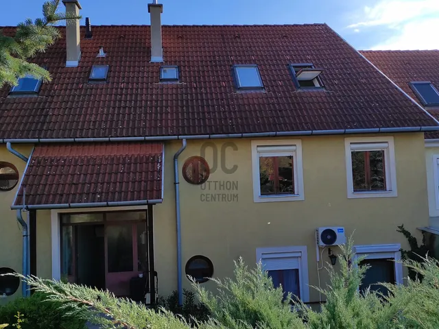 Eladó lakás Eger, Hatvanihóstya 70 nm