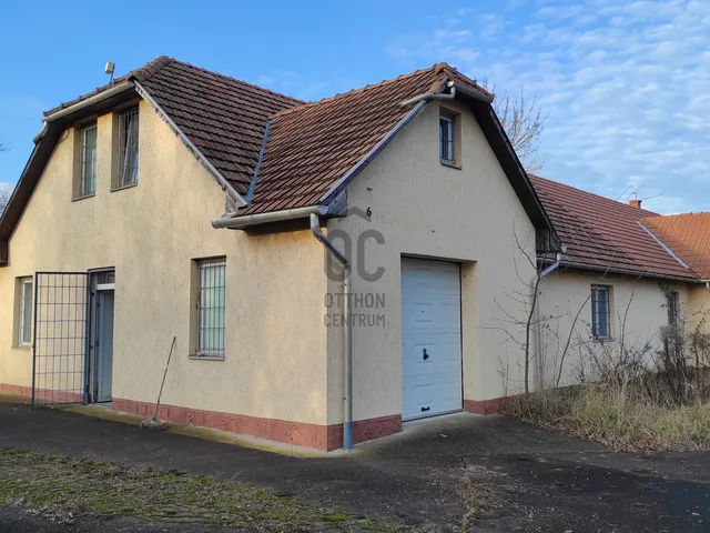 Eladó kereskedelmi és ipari ingatlan Recsk 226 nm