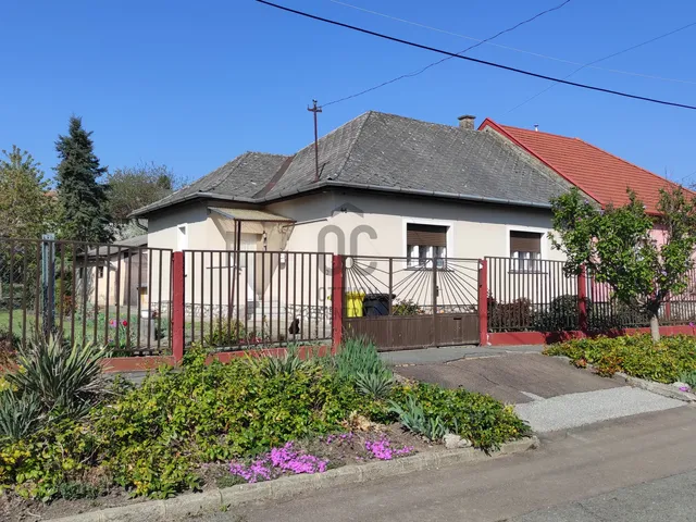 Eladó ház Eger, Lajosváros 70 nm