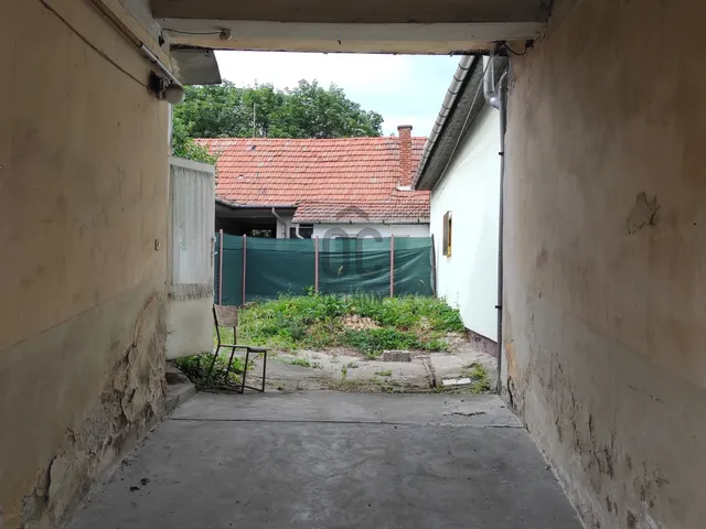 Eladó ház Eger, Hatvanihóstya 76 nm