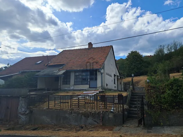 Eladó ház Egercsehi 58 nm