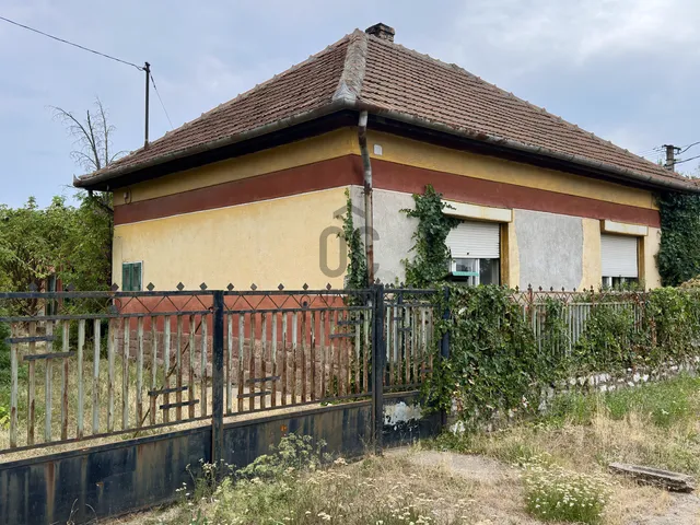 Eladó ház Szihalom 90 nm