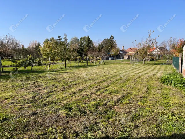 Eladó ház Fertőd, Süttör 117 nm