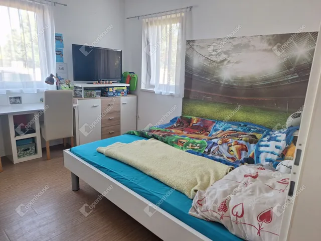 Eladó ház Szárföld 151 nm