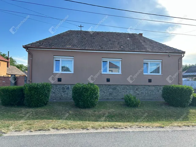 Eladó ház Répcelak 130 nm