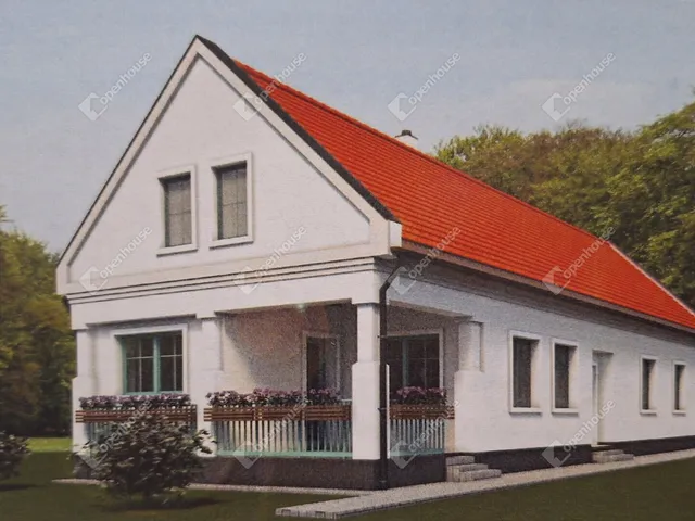 Eladó ház Zsira 220 nm