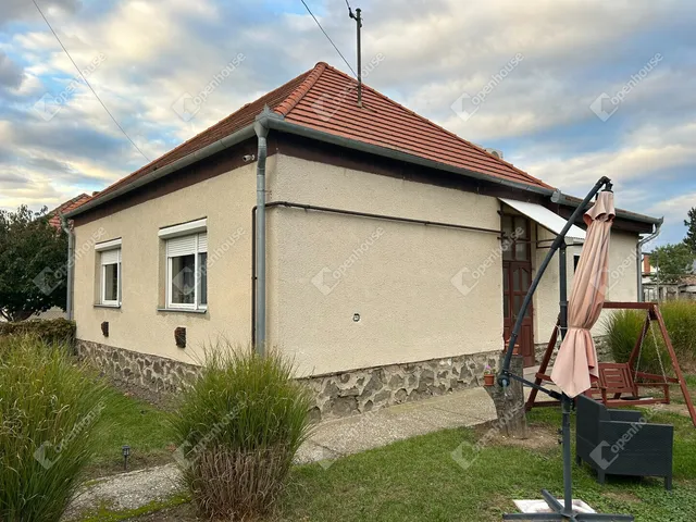 Eladó ház Répcelak 103 nm