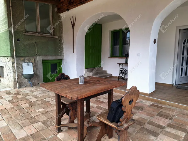 Eladó ház Agyagosszergény 130 nm