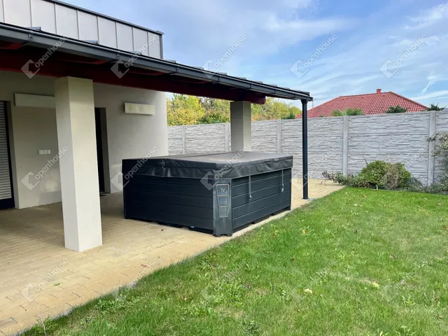 Eladó ház Hövej 75 nm